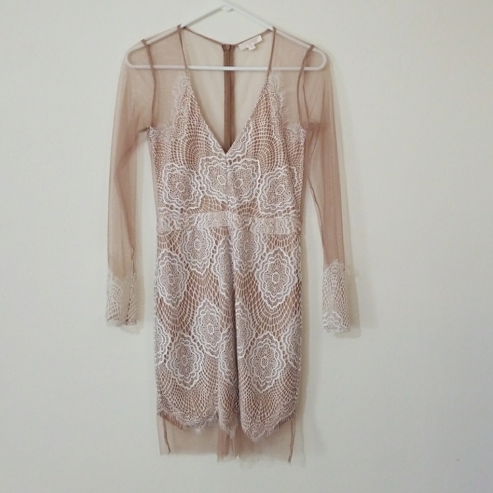 White lace dress